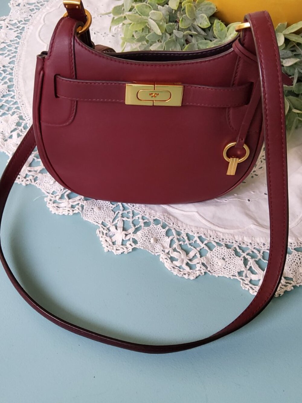 Tory Burch Lee Radziwill Petite Saddlebag in Burgundy